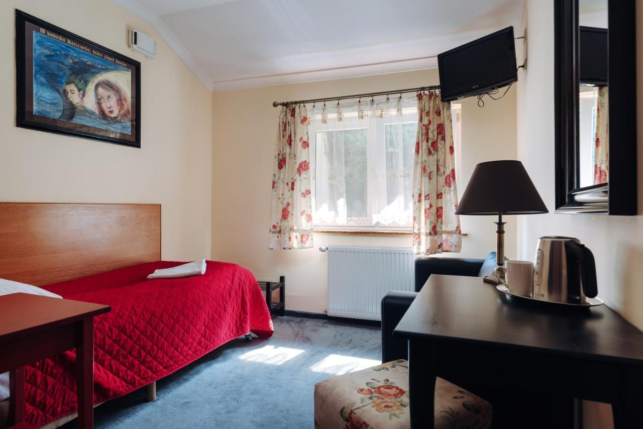 Hotel Legenda Торунь Экстерьер фото